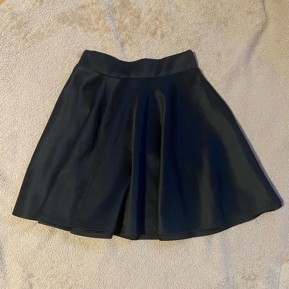 Rue21 black skirt - Picture 1 of 2